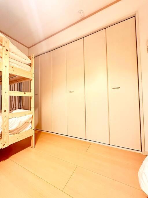 Apartment 青島神社近く 一階貸切 最大六名様まで 暮らすように滞在
